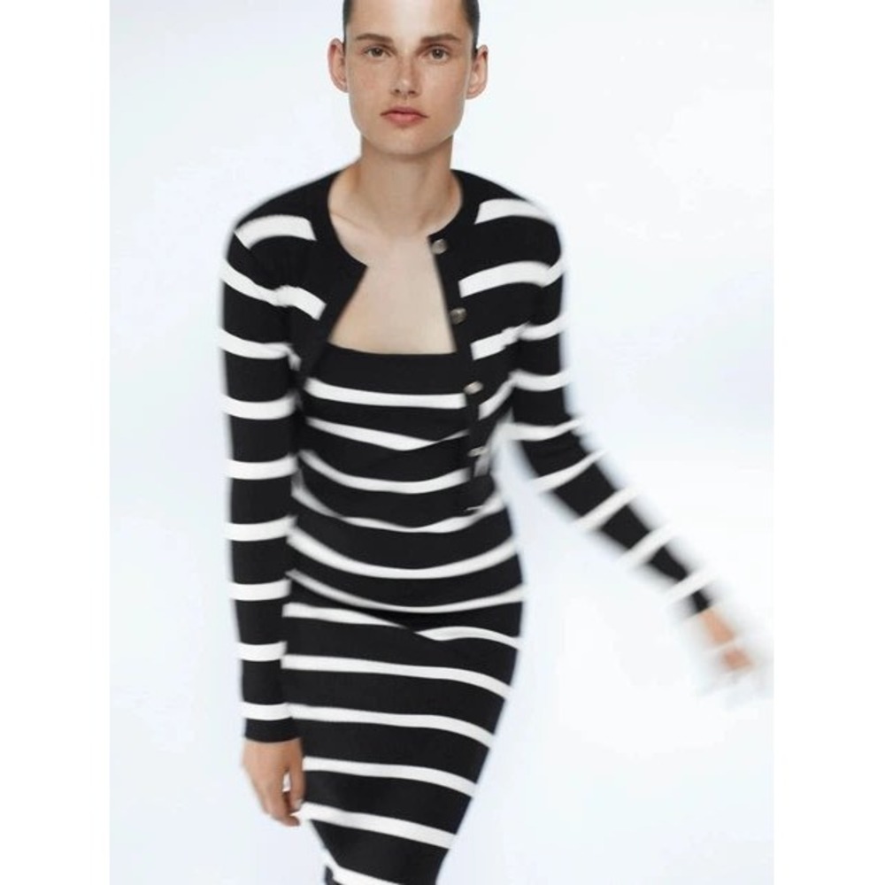 Zara Black White Striped Ribbed Cropped Cardigan